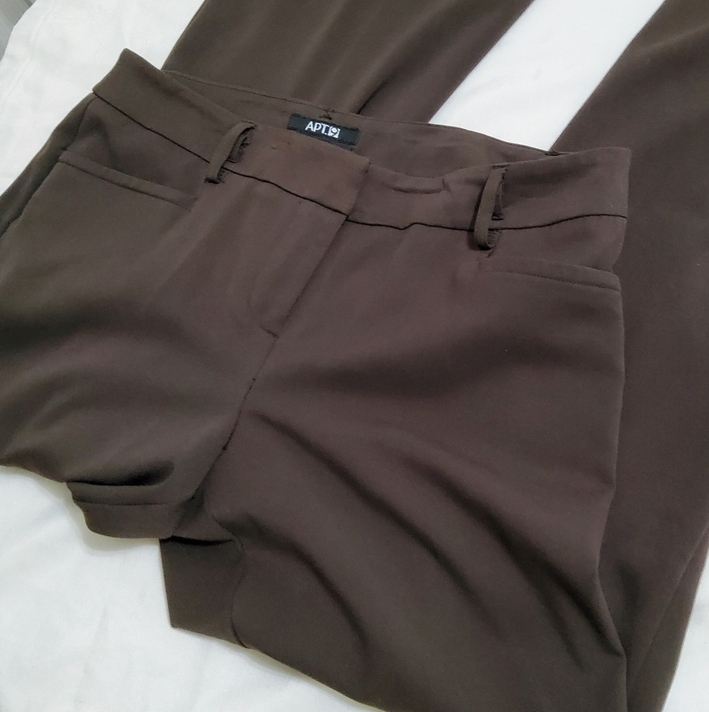Apt 9, preloved, Size 8 Curvy fit, waist 32", Hips 40", inseam 31", 4 pockets